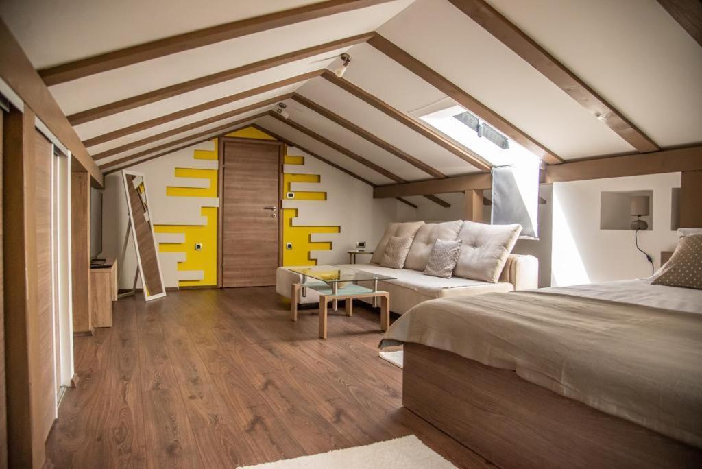 Holiday Home Tos Risika Exterior foto